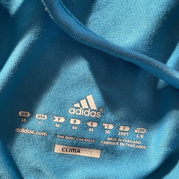 Bundle of two athletic tank tops both in size large. - Picture 13 of 15